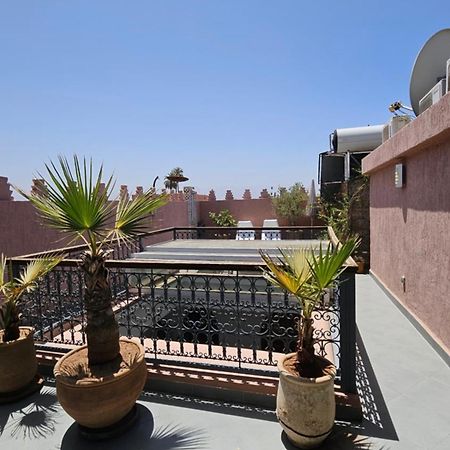Riad Melilo Avec Piscine Chauffee Marraquexe Exterior foto