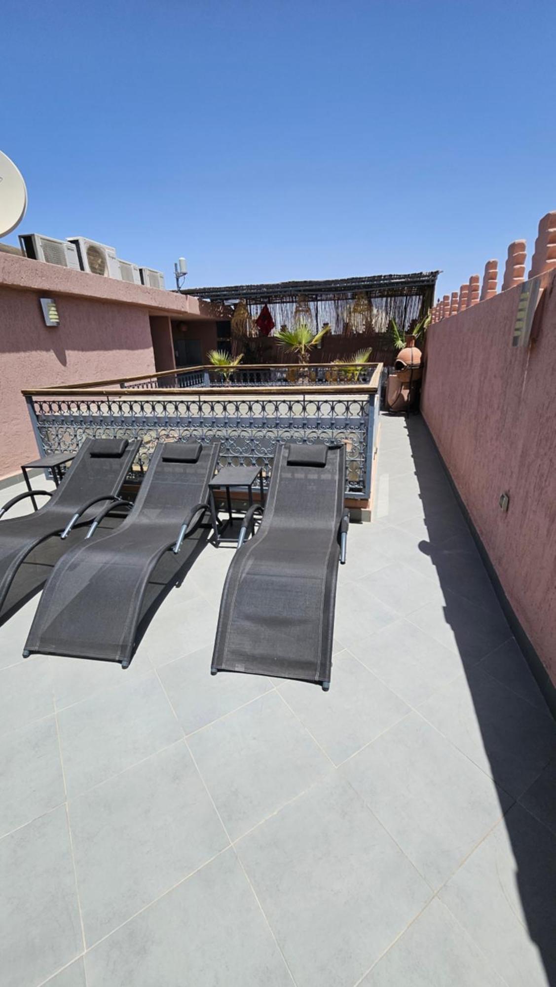 Riad Melilo Avec Piscine Chauffee Marraquexe Exterior foto
