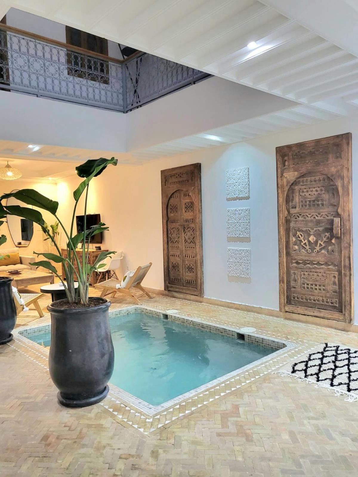 Riad Melilo Avec Piscine Chauffee Marraquexe Exterior foto